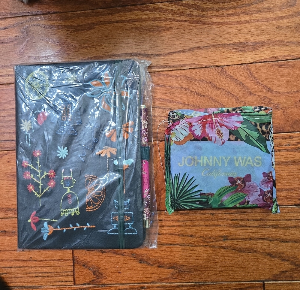 JOHNNY WAS JOURNAL WITH PEN & FOLDABLE TOTE
